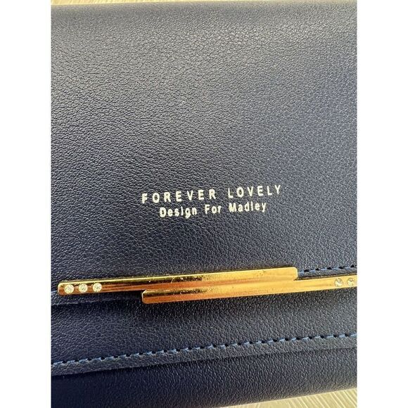 Forever Lovely Design By Madley Purse - Picture 3 of 12